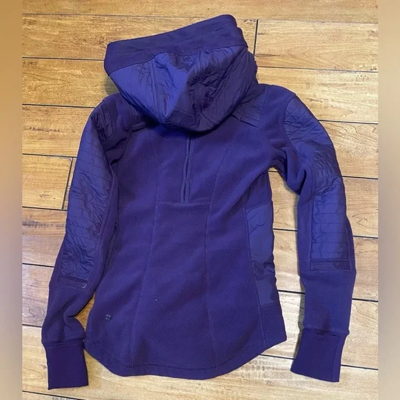Lululemon Fleecy Keen Jacket in deep Zinfandel - Picture 12 of 12
